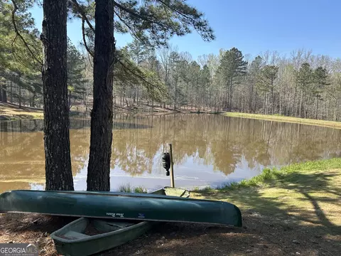 1251 Adams Rd, Union Point, GA 30669