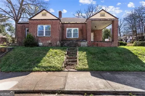 2180 Newnan St, East Point, GA 30344