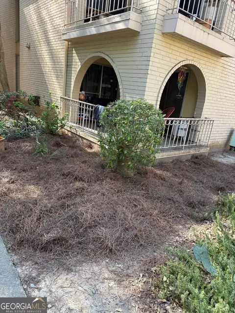 Exterior - 3208 Henderson Mill Rd #6, Chamblee, GA 30341 photo 4 of 8