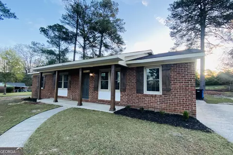 1826 Woodhollow Dr, Columbus, GA 31907