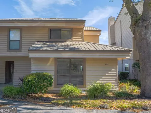 310 Brockinton Marsh #310, St. Simons, GA 31522
