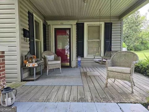 613 W Central Ave #NA, Fitzgerald, GA 31750