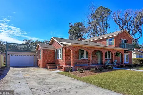 3127 Gilbert St, Savannah, GA 31404