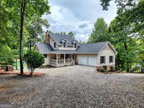 176 Madison Ave #8, Blairsville, GA 30512