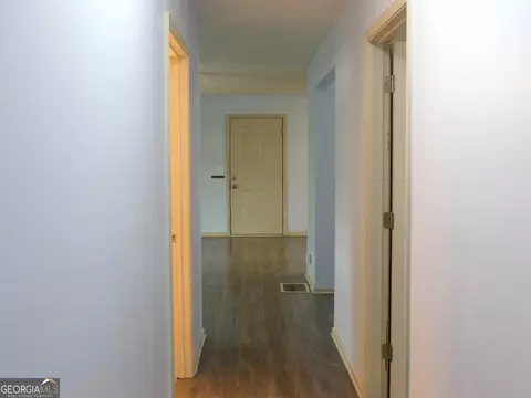Entry Way - 185 Stancil Dr, Toccoa, GA 30577 photo 2 of 4