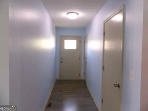 Entry Way - 185 Stancil Dr, Toccoa, GA 30577 photo 1 of 4