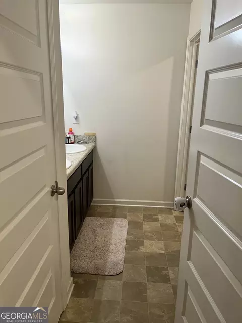 Entry Way - 40 Abbey Ct, Covington, GA 30016 photo 3 of 3