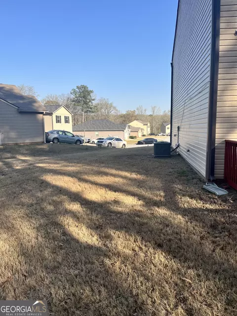 Exterior - 40 Abbey Ct, Covington, GA 30016 photo 2 of 4