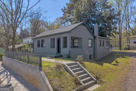288 S Broad St, Toccoa, GA 30577