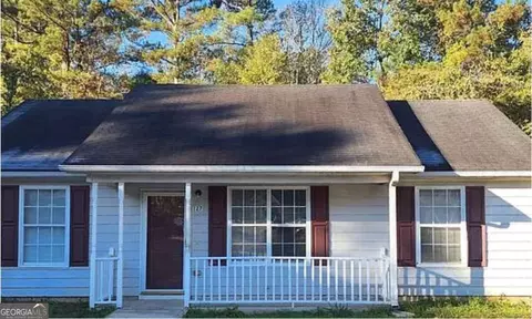 127 Tuscany Ln, Griffin, GA 30223