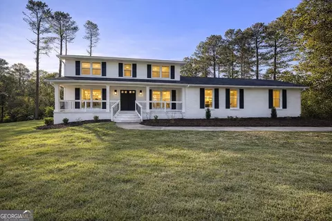 863 Brafferton Pl, Stone Mountain, GA 30083