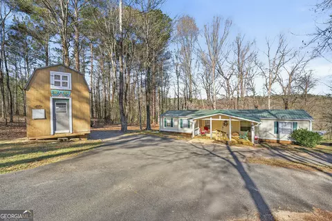 163 Edgewater Dr, Eatonton, GA 31024