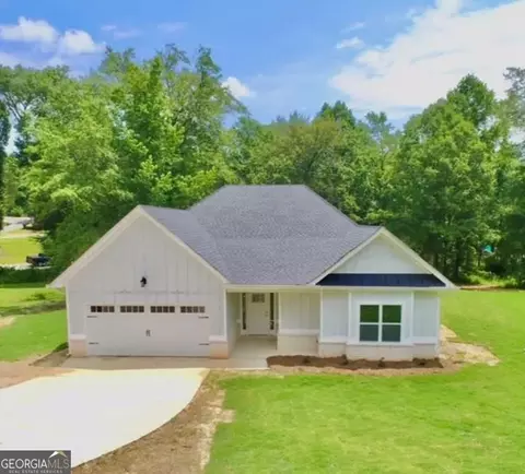 222 Cedar Valley Dr, Wedowee, AL 36278
