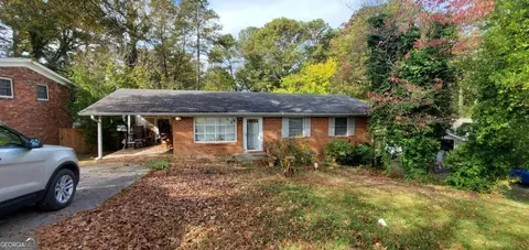 3989 Scott Dr, Forest Park, GA 30297