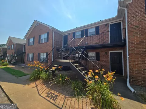2165 Milledge Pl #C10, Athens, GA 30605