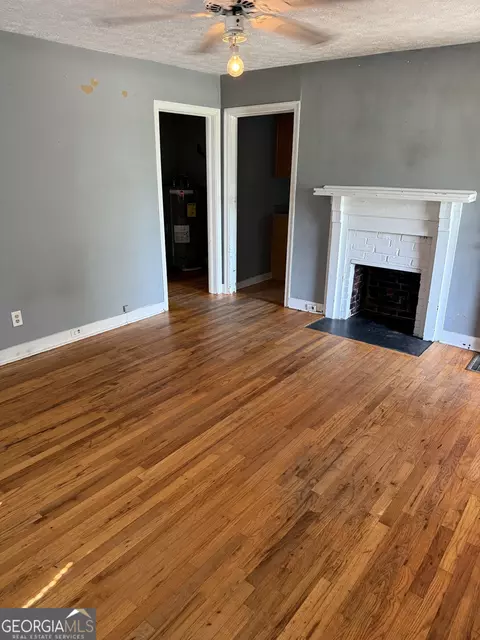 Living - 5896 Colbert Danielson Rd, Colbert, GA 30628 photo 1 of 3
