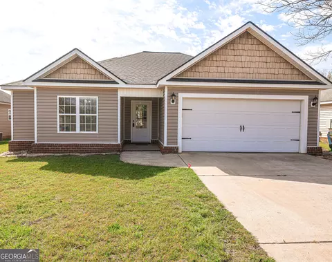 222 Summerstone Bnd, Byron, GA 31008