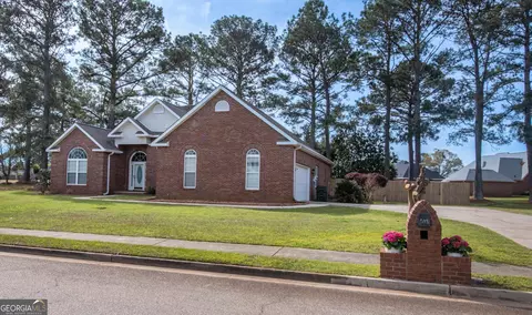 503 Victoria Cir, Warner Robins, GA 31088