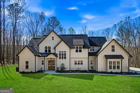 5567 Tyree Rd, Winston, GA 30187