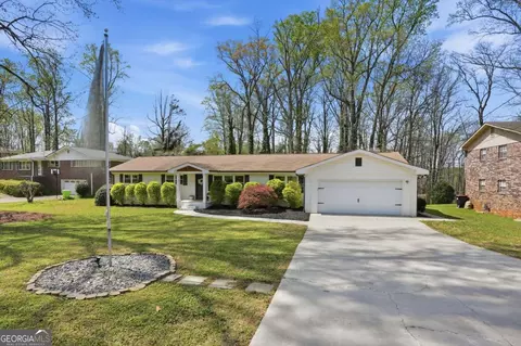 3830 White Haven Dr SE, Smyrna, GA 30082