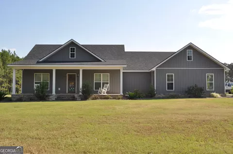 134 Holder Sanders Rd, Cochran, GA 31014