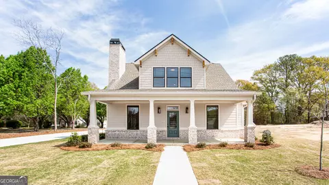 2044 Bennett Rd, Grayson, GA 30017