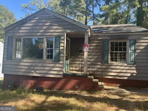 2752 Harlan Dr, East Point, GA 30344