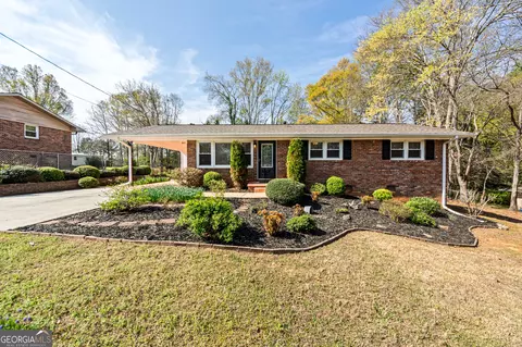 74 Briarwood Dr, Toccoa, GA 30577
