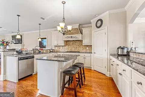 Kitchen - 376 Masters Club Blvd, Hampton, GA 30228 photo 1 of 5