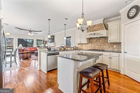 Kitchen - 376 Masters Club Blvd, Hampton, GA 30228 photo 2 of 5