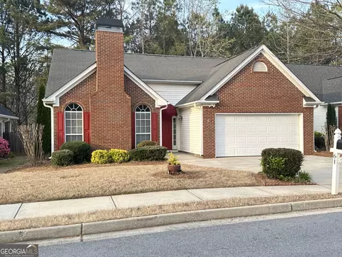 61 Riva Ridge Ln, Newnan, GA 30263