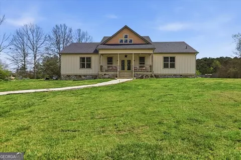 495 Lees Lake Rd, Fayetteville, GA 30214