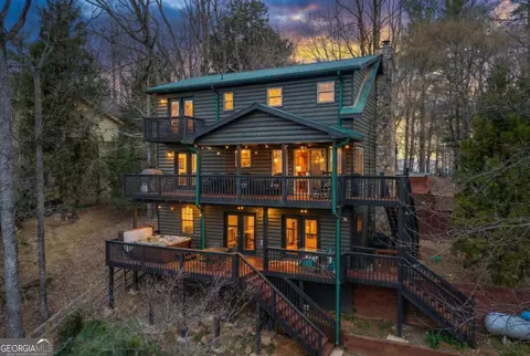 170 Walnut Rdg, Ellijay, GA 30536