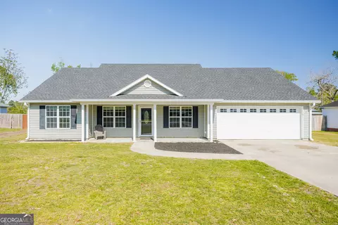 37 Ridge Rd, Lakeland, GA 31635