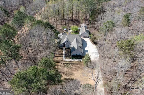 5805 W Chapel Hill Rd, Douglasville, GA 30135