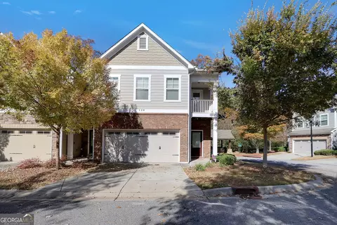 128 Davina Dr, Smyrna, GA 30082