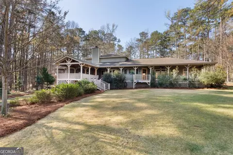1641 Bennett Springs Dr, Greensboro, GA 30642