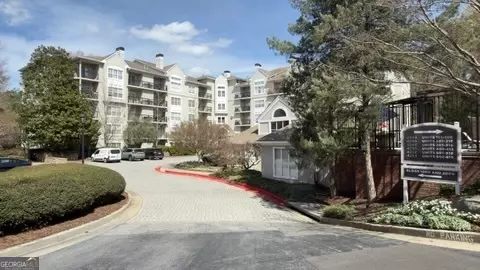 1305 River Green Dr NW, Atlanta, GA 30327
