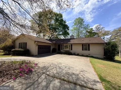 196 Old Plantation Trl NW, Milledgeville, GA 31061