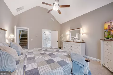 Bedroom - 933 Ashley Glen Dr, Williamson, GA 30292 photo 2 of 5