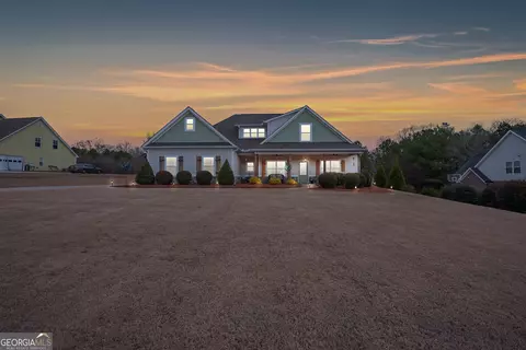 933 Ashley Glen Dr, Williamson, GA 30292