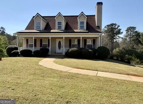 215 Hastings Ct, Mcdonough, GA 30252