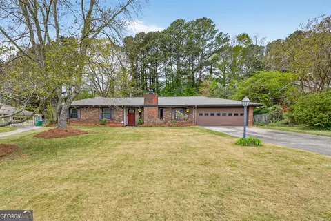 1177 Charlie Ln SW, Lilburn, GA 30047