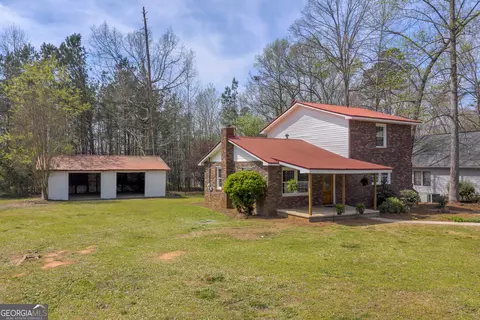 348 Knottywood Dr, Lavonia, GA 30553