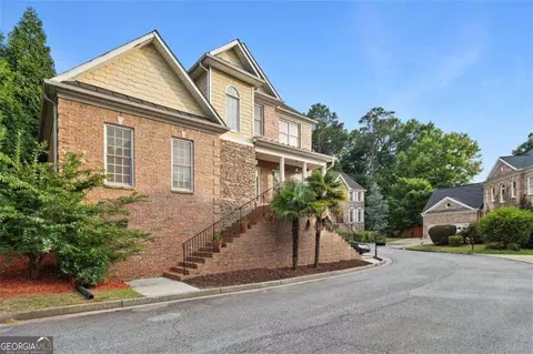 1711 Summit Glen Ln NE, Atlanta, GA 30329