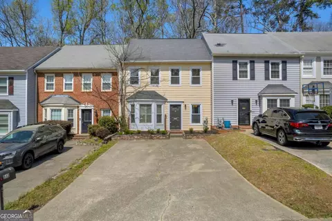 513 Salem Woods Dr SE, Marietta, GA 30067