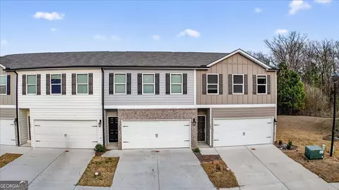 136 Brexley Dr, Calhoun, GA 30701
