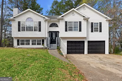 145 Hitchcock Dr, Villa Rica, GA 30180