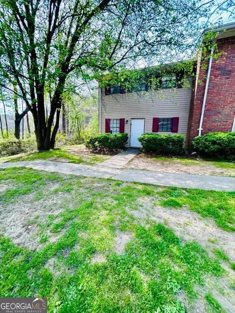 6354 Shannon Pkwy #2A, Union City, GA 30291