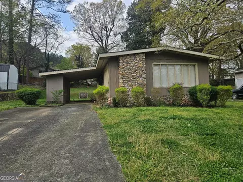 10 Azalea St SE, Rome, GA 30161